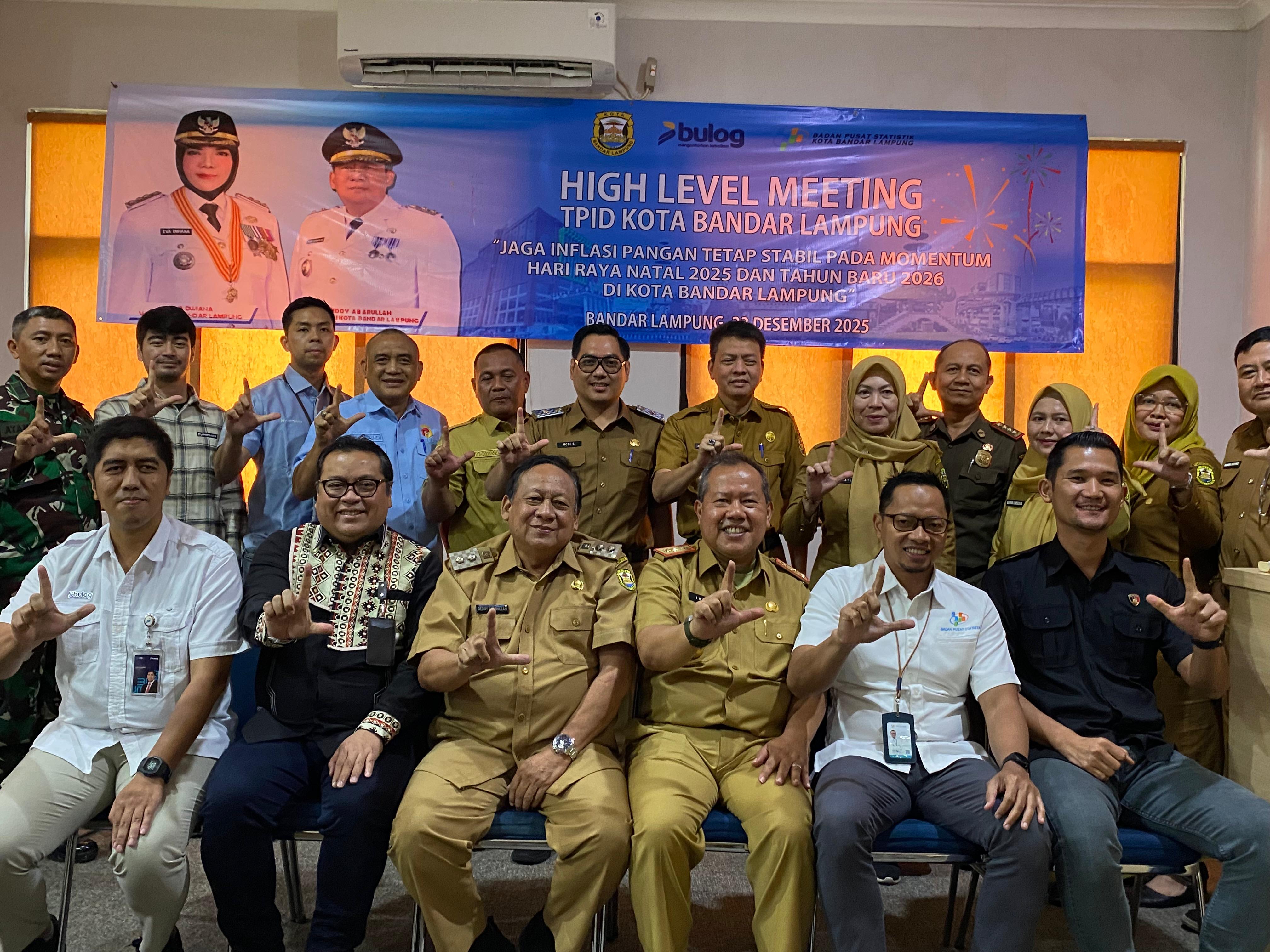 HIGH LEVEL MEETING TPID MENJELANG NATAL 2025 DAN TAHUN BARU 2026
