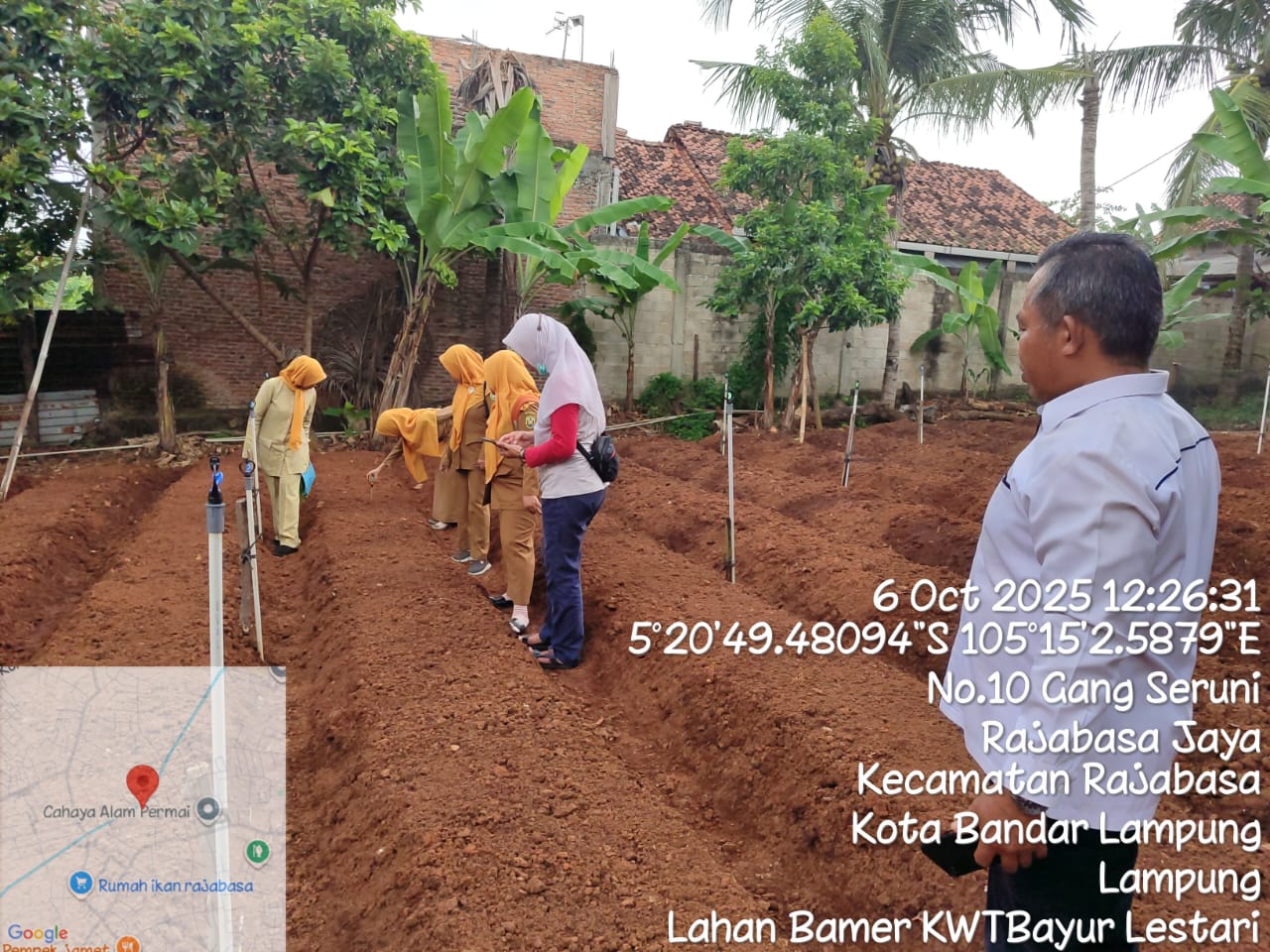 KWT BAYUR LESTARI SIAPKAN LAHAN BAMER DI RAJABASA JAYA